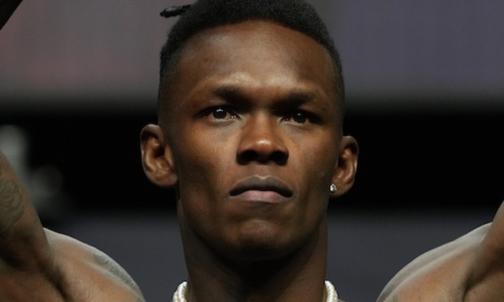 Adesanya garante permanência nos médios do UFC após derrota para o campeão Du Plessis