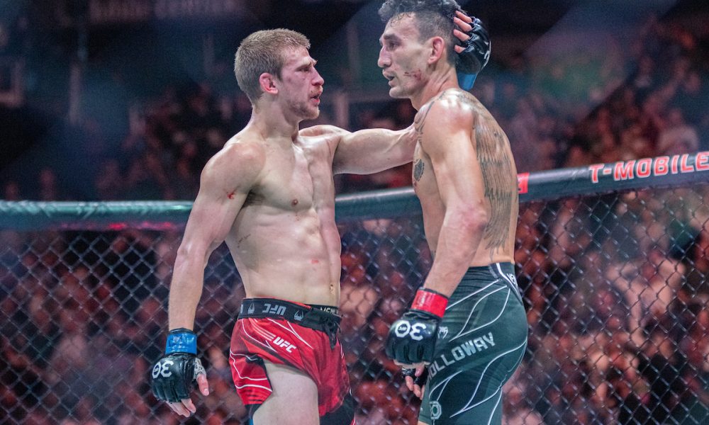 Max Holloway venceu Arnold Allen em luta de alto nível no UFC Kansas City