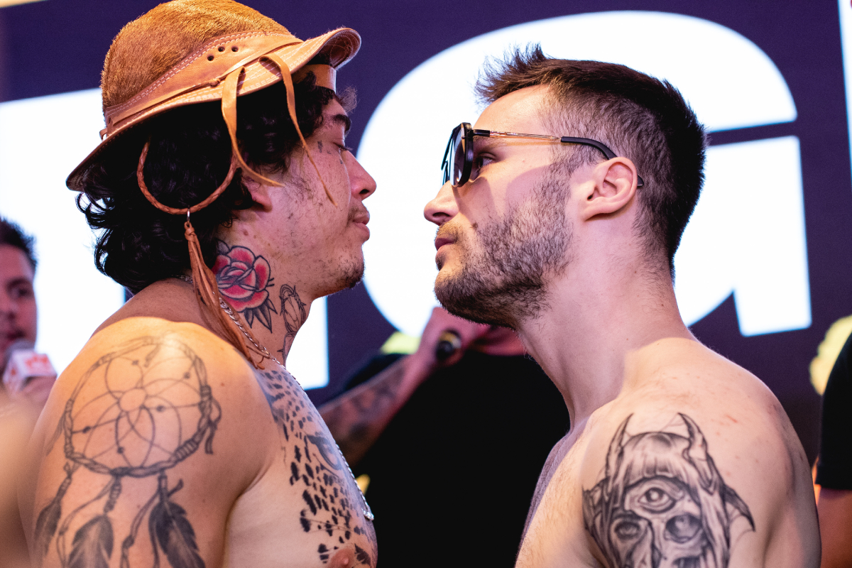 Whindersson Nunes e Filipek se encaram durante coletiva de imprensa em São Paulo