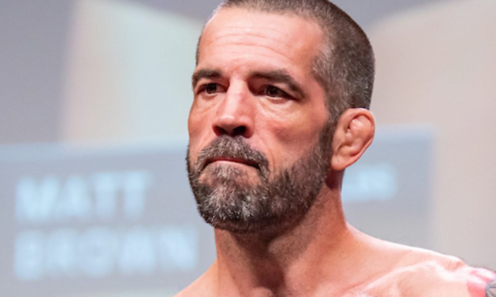 Matt Brown ataca decisão de Moicano sobre processo contra UFC: “Idiota do c***”