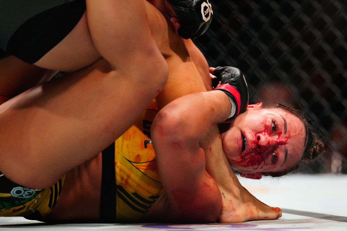 Amanda Ribas perdeu para Maycee Barber no UFC