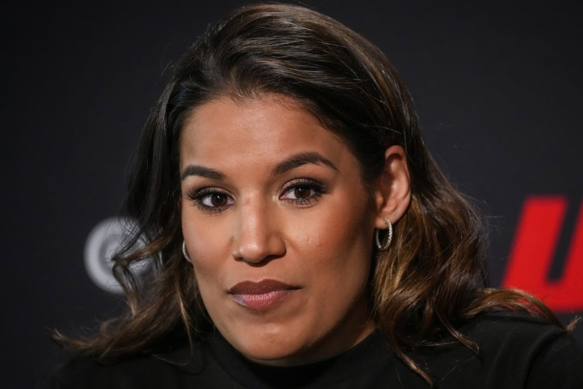 Julianna Peña participa de coletiva do UFC.