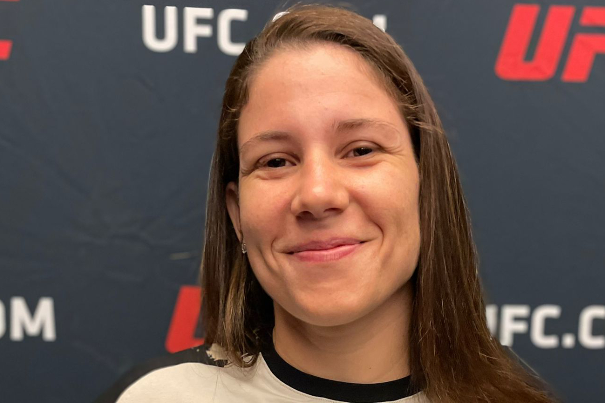 Karol Rosa integra o peso-galo do UFC