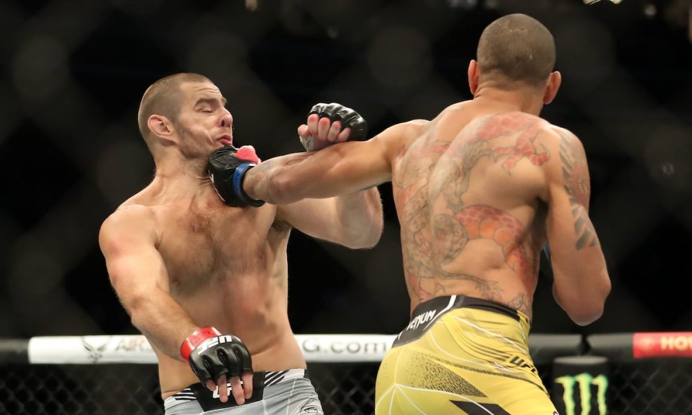 Parceria inusitada! Alex Poatan revela planos para treinar com Sean Strickland