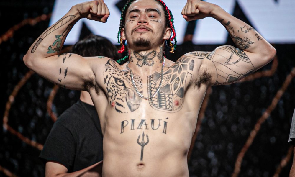 Whindersson Nunes promete evolução para próxima luta de boxe