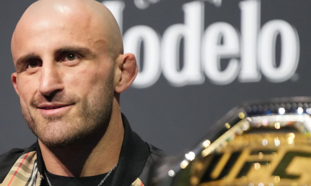 Campeão vs campeão! Volkanovski abre as portas para encarar Sterling no UFC