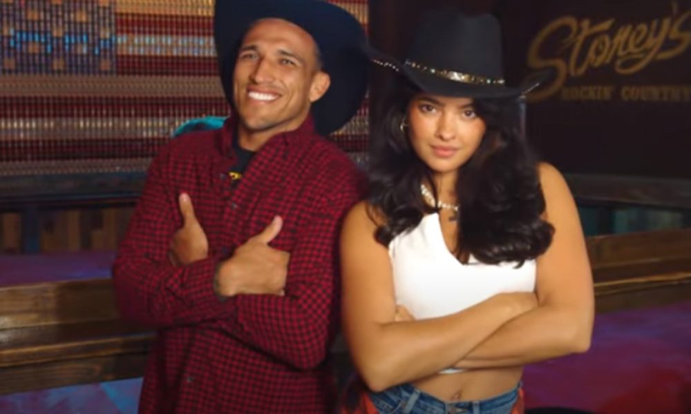 Cowboy, touro mecânico e dança! Do Bronx participa de desafio com youtuber; assista