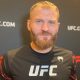 Jan Blachowicz conversa com a imprensa no media day do UFC 291
