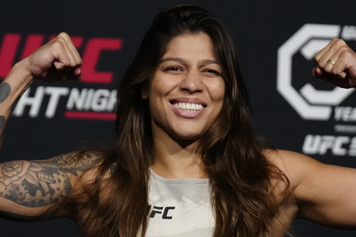 Mayra Sheetara integra o peso-galo do UFC