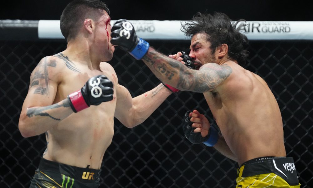 Pantoja vence, conquista cinturão e encerra jejum de títulos do Brasil no UFC
