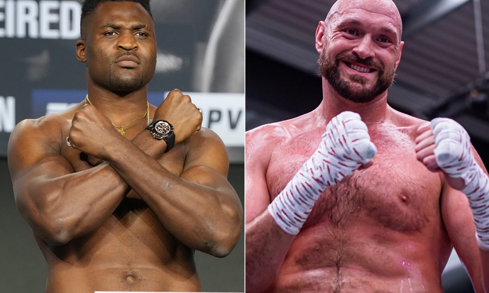 Francis Ngannou e Tyson Fury posam para fotos