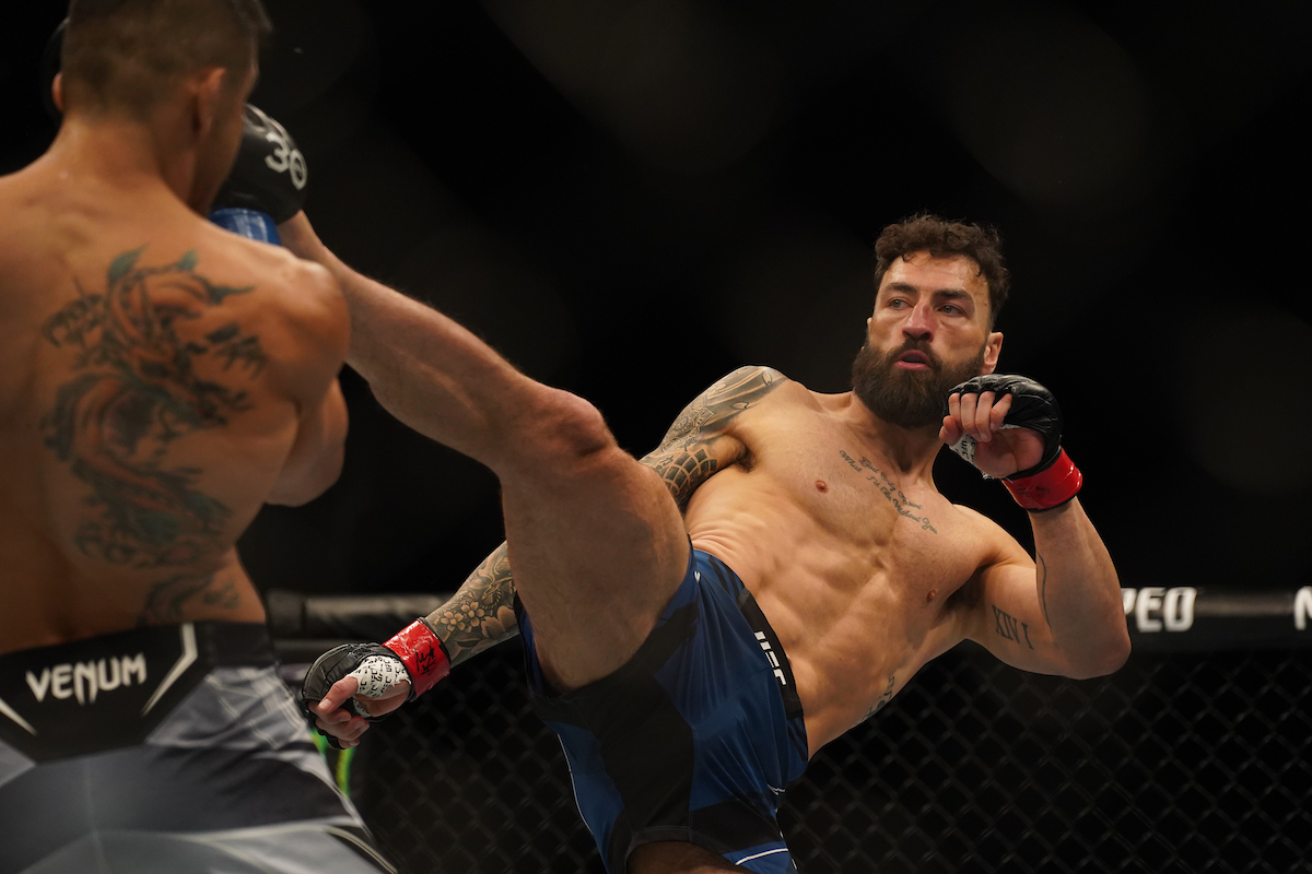Paul Craig em ação no UFC Londres