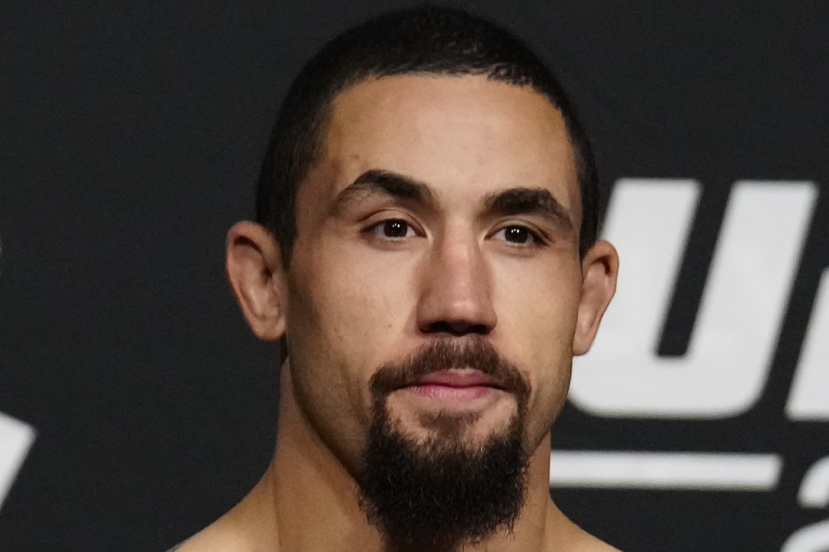 Robert Whittaker integra o ranking peso-por-peso do UFC