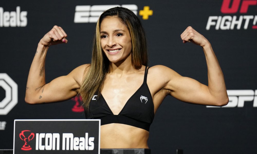 Jaqueline Amorim dá show e finaliza Polyana Viana em duelo de brasileiras no UFC Kansas City