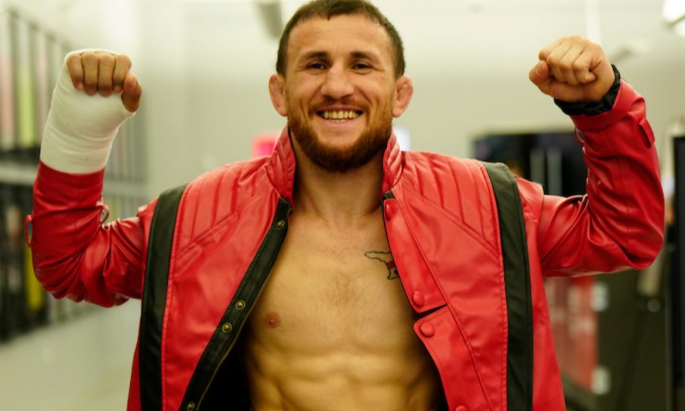 Empresário anuncia Merab como reserva imediato da luta principal do UFC 299