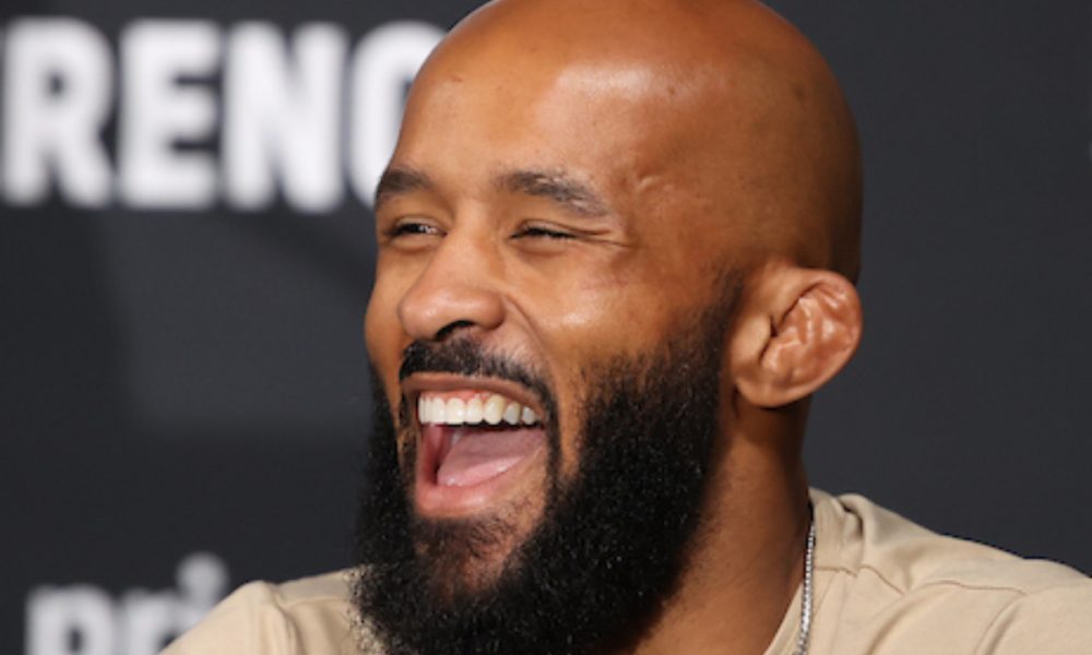 Acima de Spider e GSP! Demetrious se coloca em segundo lugar na lista de ‘GOATS’ do MMA
