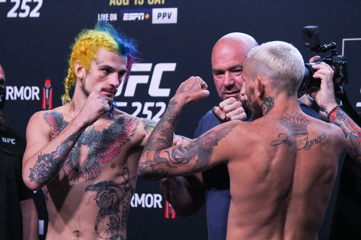 Marlon Vera e Sean O'Malley se encaram antes do UFC 252