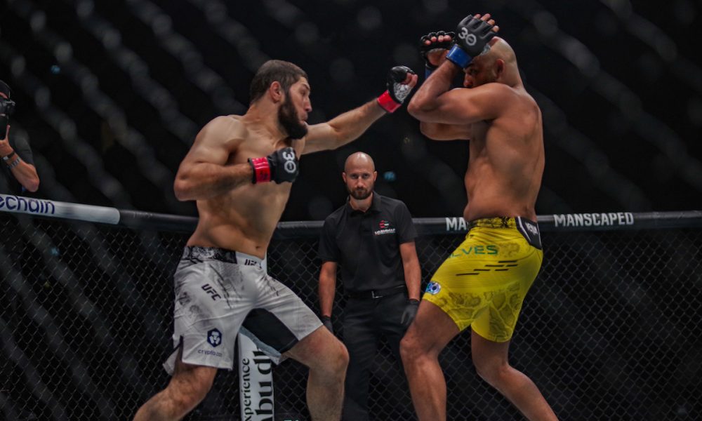 Aliskerov e Warlley medem forças no UFC 294