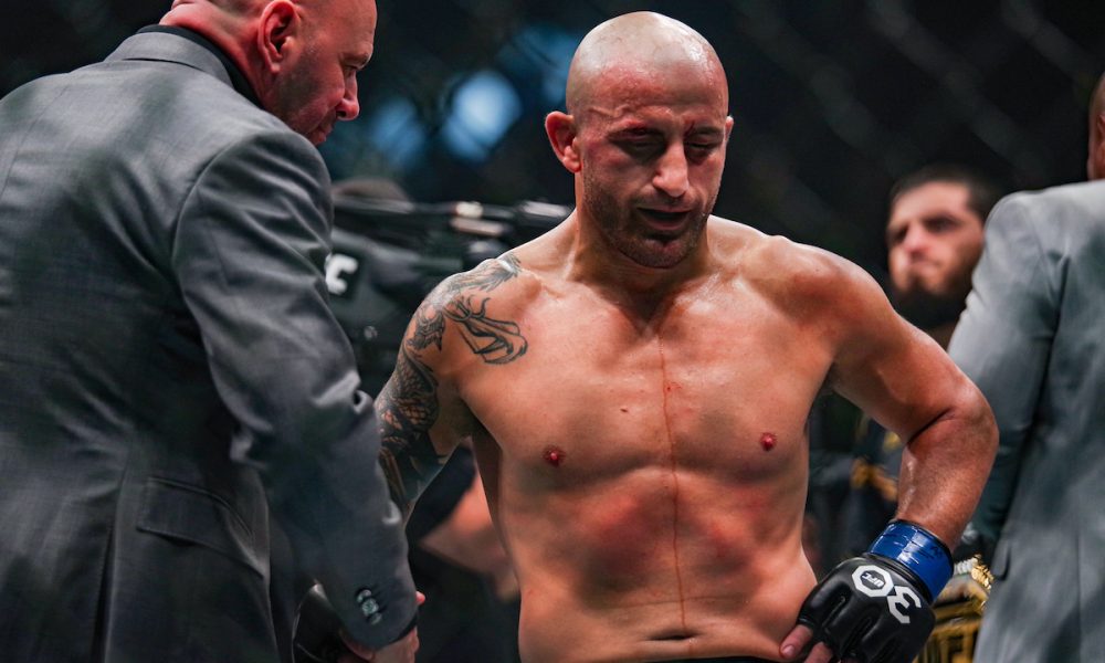 Volkanovski explica participação no UFC 294 com desabafo sobre saúde mental