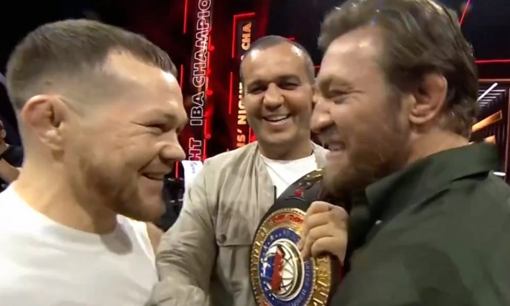 Conor McGregor rouba a cena em evento de boxe em Dubai; veja