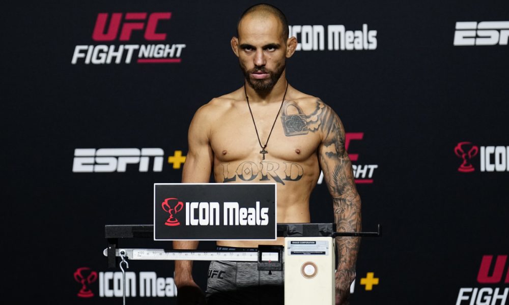 Com emoção! Jean Silva bate o peso em segunda tentativa e confirma luta contra Bryce Mitchell