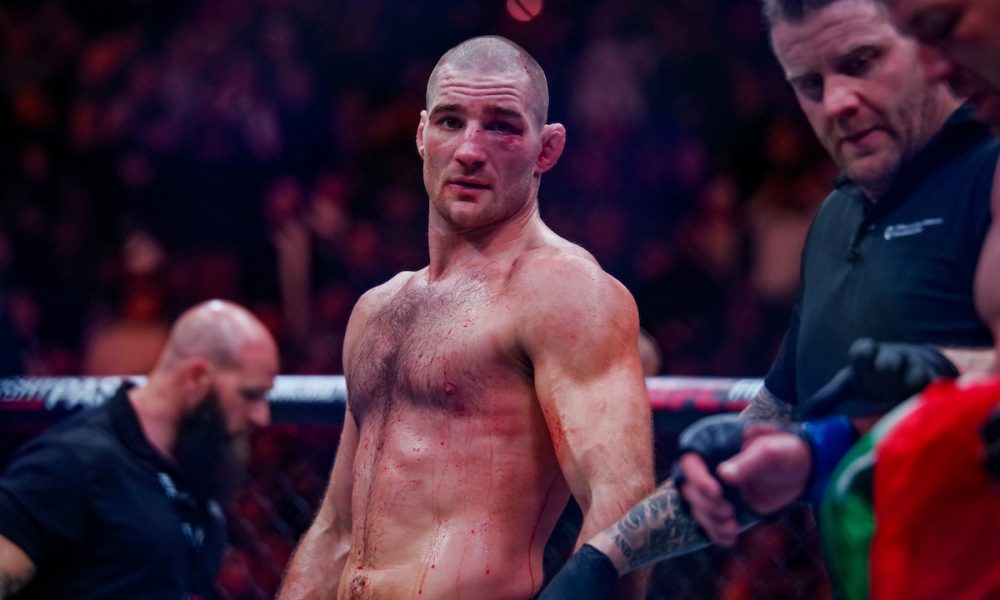 Sean Strickland é suspenso por invadir cage e agredir lutador no Tuff-N-Uff