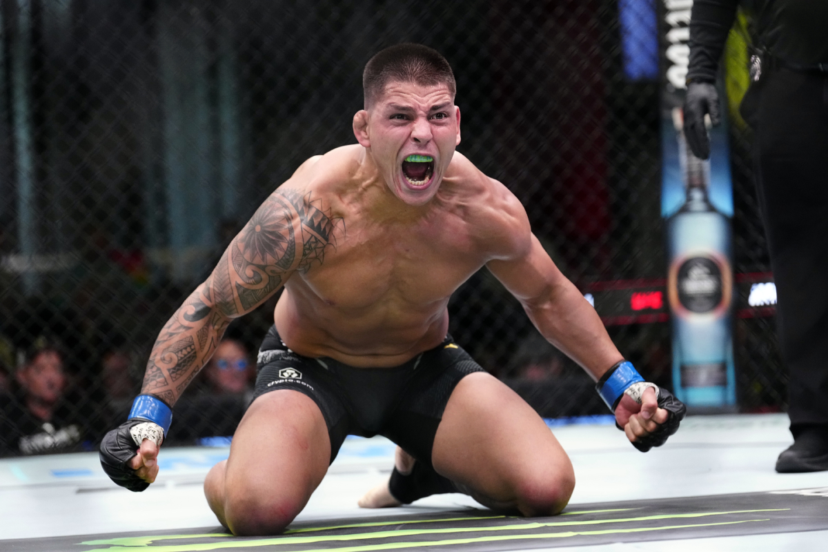 Brunno Hulk nocauteou Phil Hawes no UFC