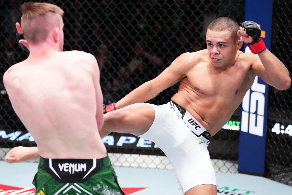 Nikolas Motta nocauteou Tom Nolan no UFC