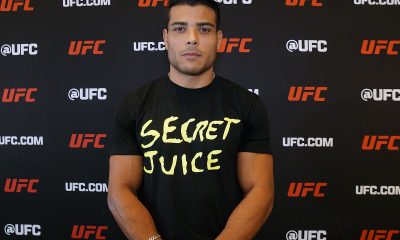 Paulo Borrachinha posa para fotos após conversar com a reportagem da Ag Fight