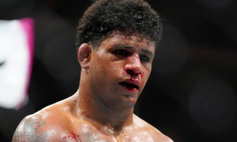 Durinho deixa top-5 dos meio-médios após derrota por nocaute no UFC 299
