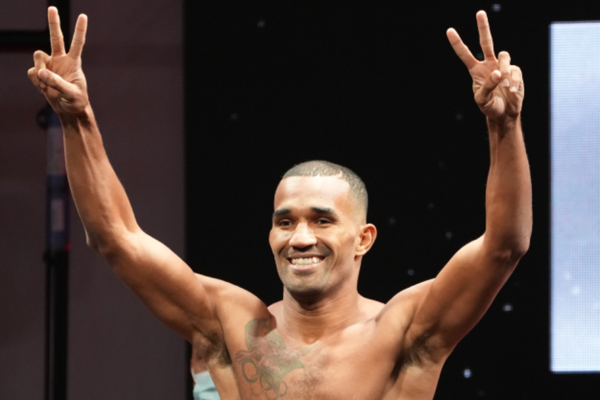 Esquiva Falcão é um dos melhores boxeadores brasileiros da história.