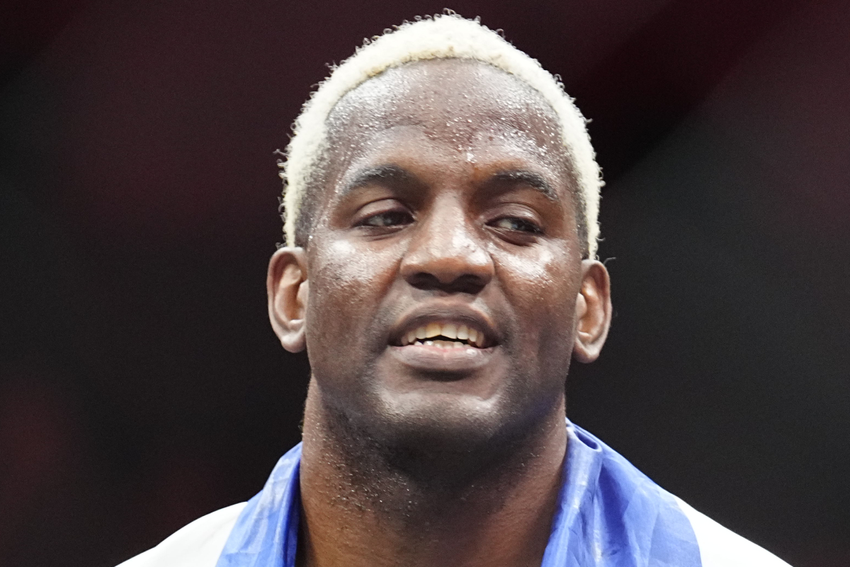 Robelis Despaigne é um striker de elite que integra o peso-pesado do UFC