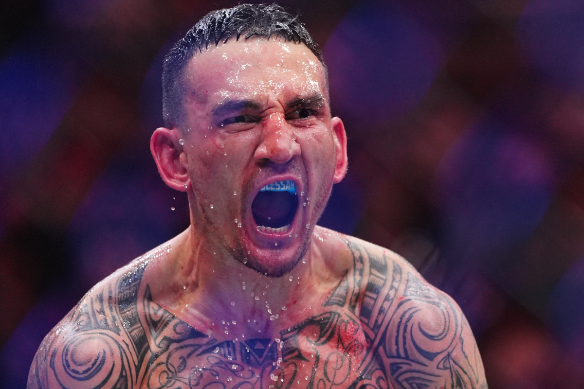 Max Holloway é ex-campeão dos penas do UFC