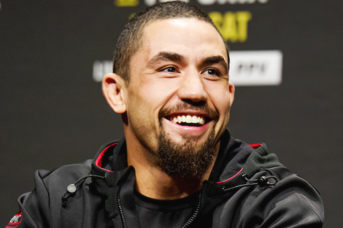 Robert Whittaker é um dos melhores médios da história do MMA