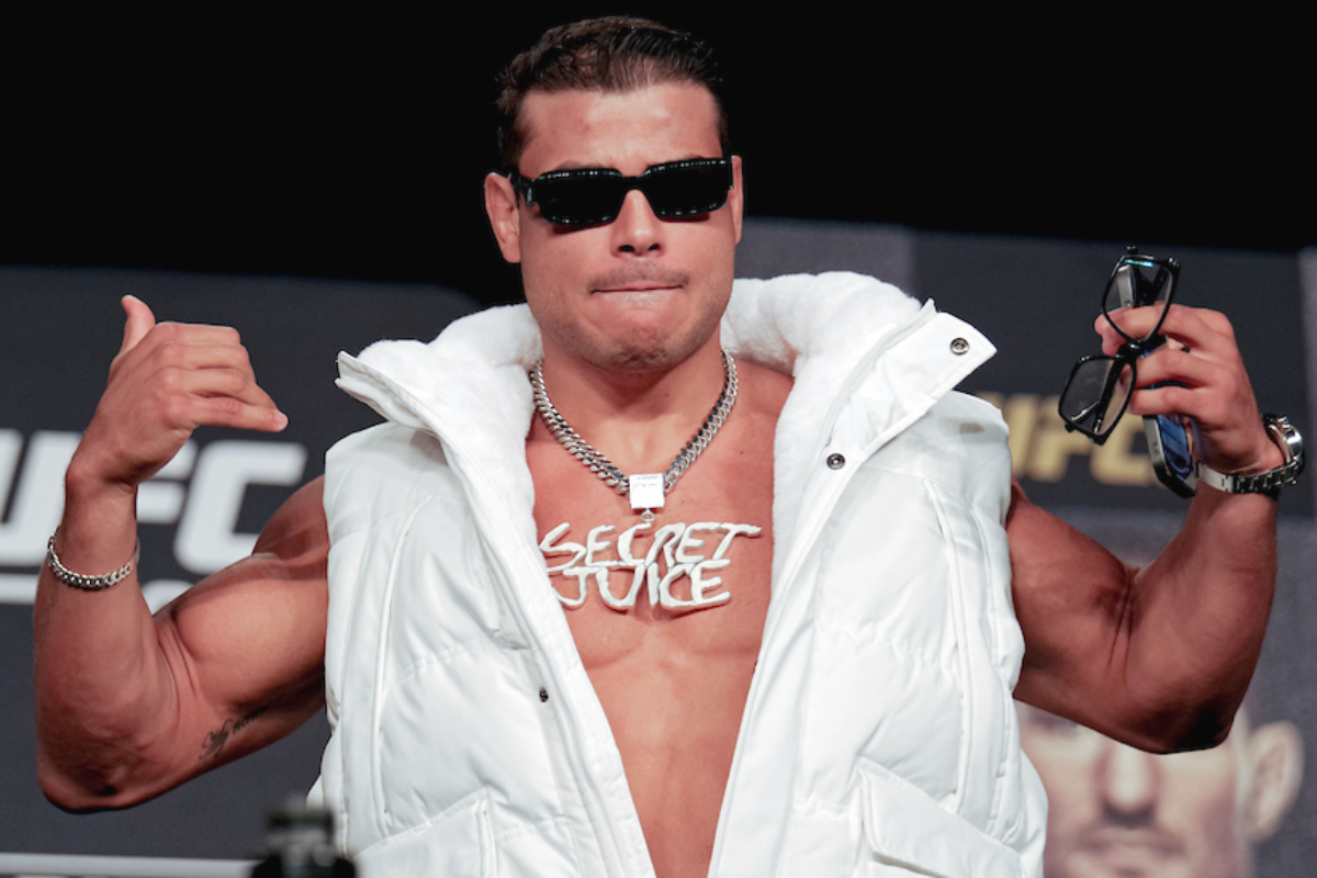 Paulo Borrachinha disputou o cinturão dos médios do UFC