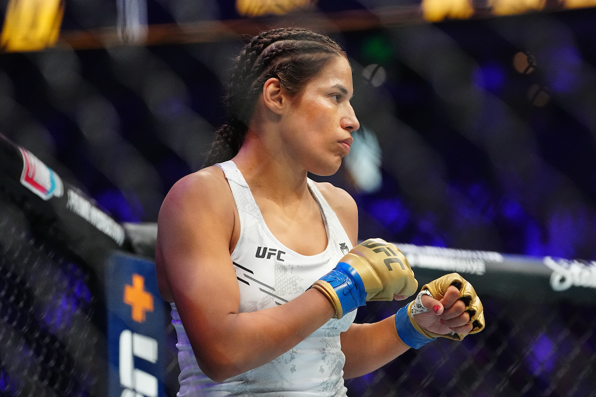Julianna Peña se prepara para competir no UFC 307