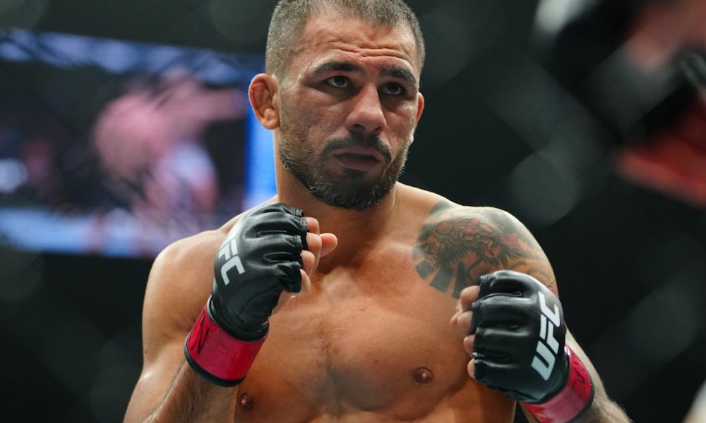 Alexandre Pantoja reflete sobre status de único campeão brasileiro no UFC: “Não me agrada”