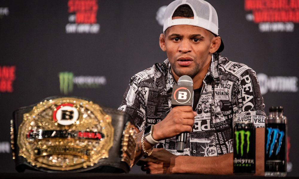 Ex-campeão do Bellator, Patchy Mix assina com o UFC e estreia contra algoz de José Aldo