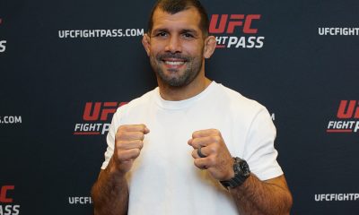 Rodolfo Vieira sorri para foto durante entrevista antes do UFC Vegas 102