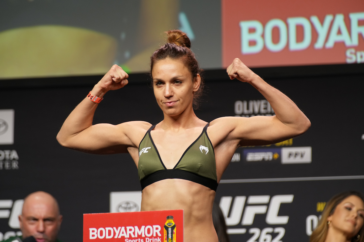 Antonina Shevchenko terminou sua passagem pelo UFC com quatro vitórias e quatro derrotas
