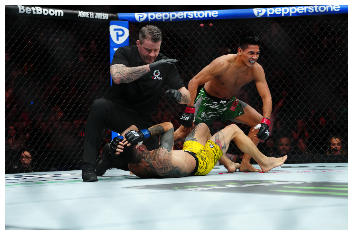 Saimon Oliveira lamentando a derrota para David Martinez