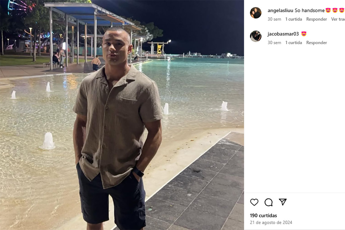 Jake Sendler posa para foto, que foi reproduzida em suas redes sociais