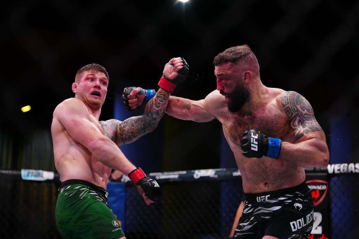 Roman Dolidze e Marvin Vettori duelam na luta principal do UFC Vegas 104