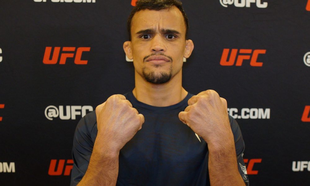 Aprendizado e empréstimo! Daniel Willycat revela consequências de lutas canceladas no UFC