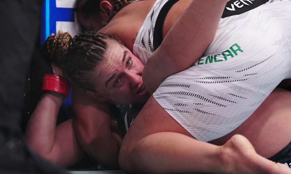 Talita Alencar revela como rebateu provocação de rival durante luta no UFC: “Foi amassada”