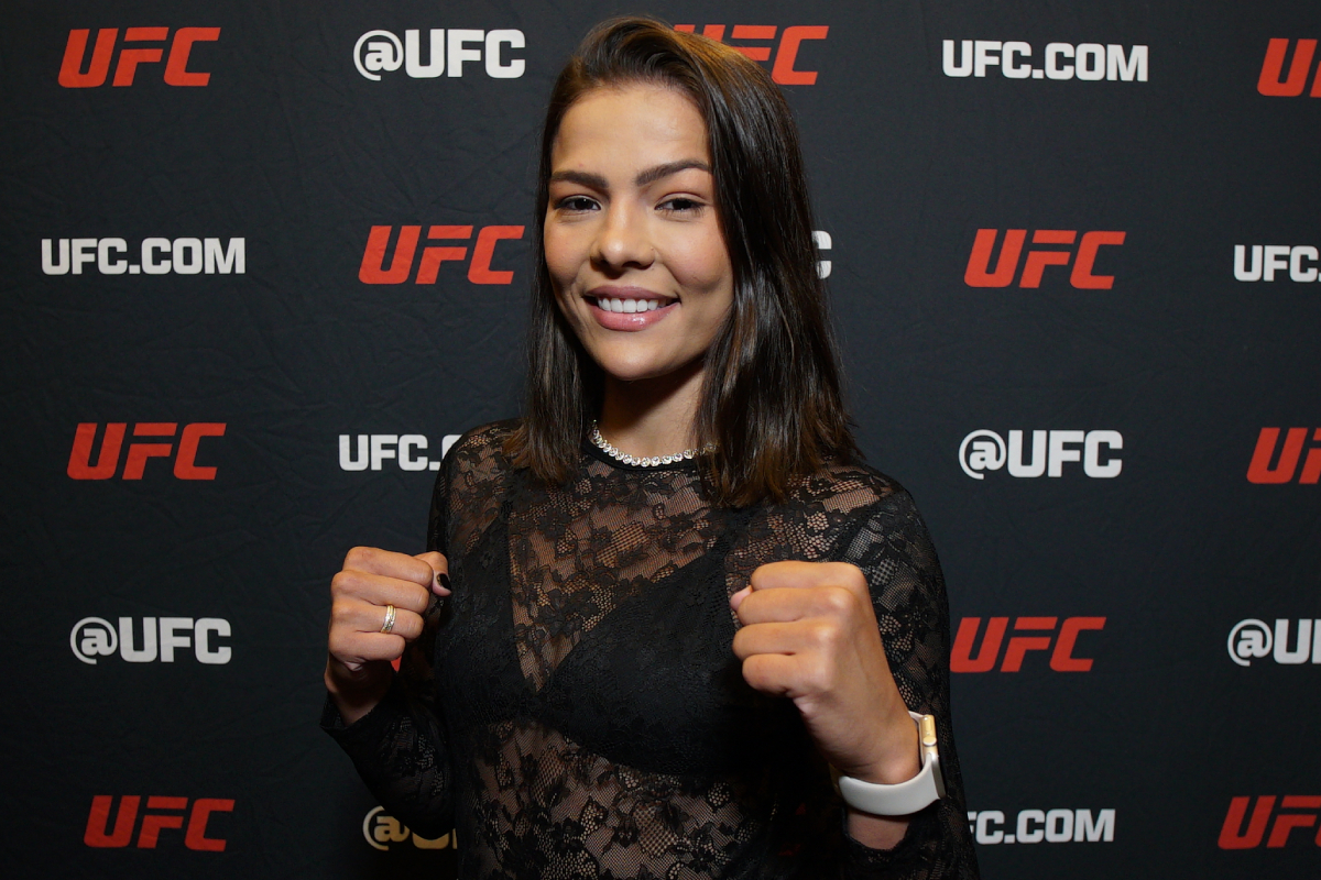 Luana Santos encara Tainara Lisboa no UFC Vegas 106
