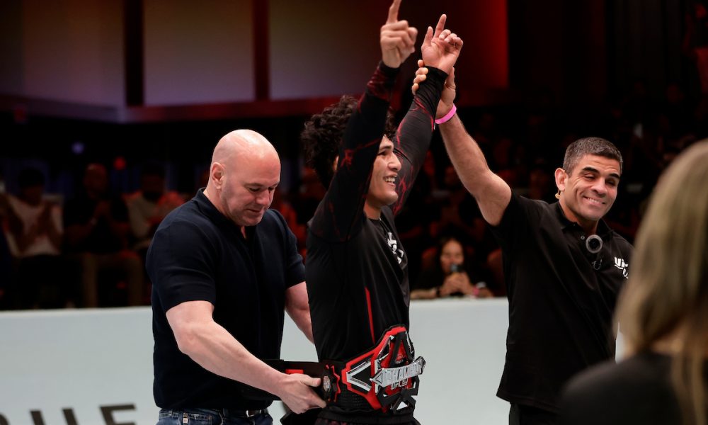 UFC coroa primeiros campeões em novo evento de grappling; brasileiro vence nos leves