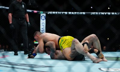 Brunno Hulk Ferreira finalizando Jackson McVey no UFC 318