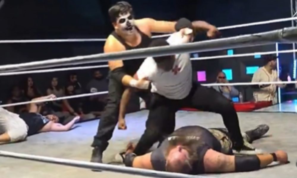 Imagens fortes! Filho de ex-campeão do UFC choca ao agredir lutador inconsciente; veja