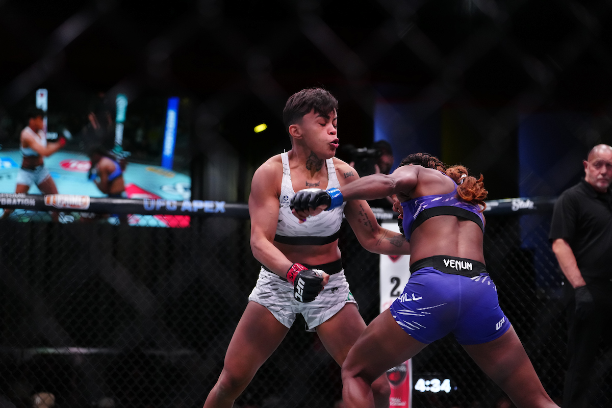 Iasmin Lucindo e Angela Hill em duelo no UFC Vegas 109